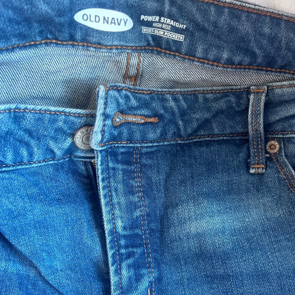 Brand New Old navy Staright Jeans